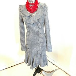 Make an offer!🎉 Cute little dress needs U